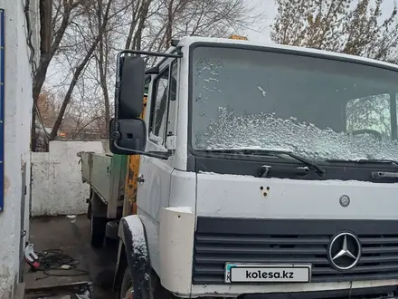 Mercedes-Benz 1990 года за 9 000 000 тг. в Усть-Каменогорск – фото 2