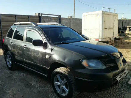 Mitsubishi Outlander 2004 года за 3 150 000 тг. в Алматы – фото 2