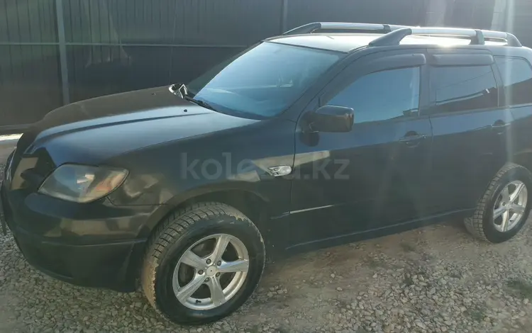 Mitsubishi Outlander 2004 года за 3 150 000 тг. в Алматы