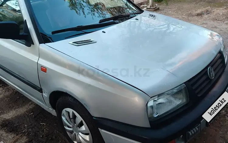 Volkswagen Vento 1993 года за 670 000 тг. в Шымкент