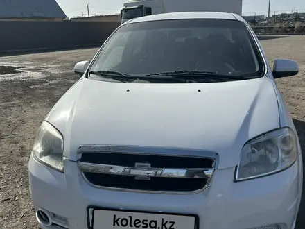 Chevrolet Aveo 2011 года за 2 050 000 тг. в Петропавловск – фото 2