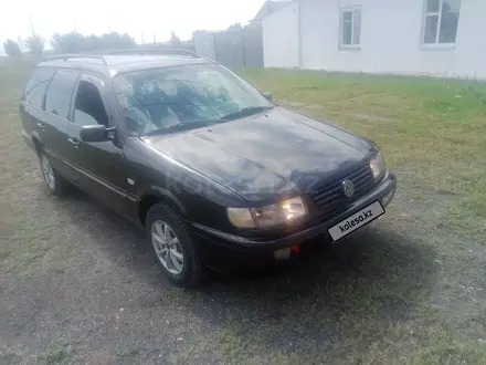 Volkswagen Passat 1995 года за 1 800 000 тг. в Лисаковск