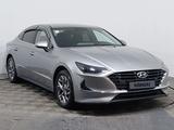 Hyundai Sonata 2022 годаүшін12 390 000 тг. в Астана – фото 3