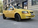 Chevrolet Aveo 2004 года за 2 700 000 тг. в Алматы – фото 3