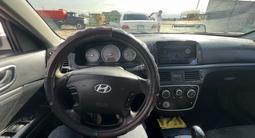 Hyundai Sonata 2005 годаүшін2 200 000 тг. в Алматы – фото 4