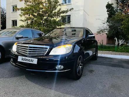 Mercedes-Benz C 200 2007 года за 6 800 000 тг. в Астана