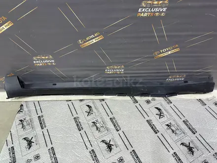 Левый накладка порога Prado 250 за 50 000 тг. в Алматы