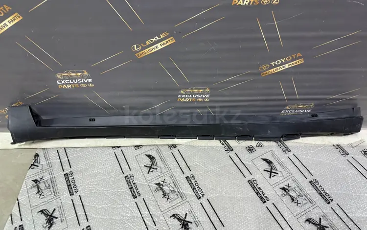 Левый накладка порога Prado 250 за 50 000 тг. в Алматы