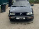 Volkswagen Vento 1993 годаүшін1 100 000 тг. в Шымкент
