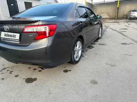 Toyota Camry 2014 года за 7 900 000 тг. в Тараз – фото 3