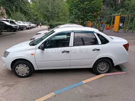 ВАЗ (Lada) Granta 2190 2014 года за 2 350 000 тг. в Алматы – фото 2