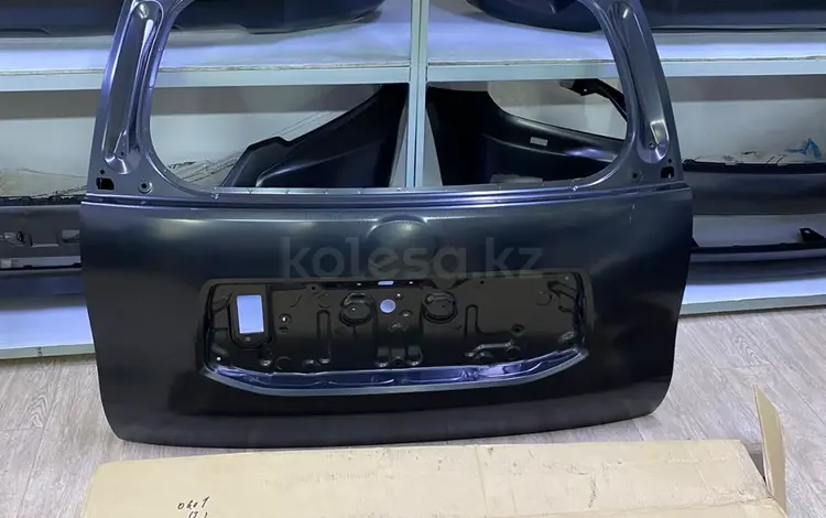 Крышка багажника Тойота Прадо 150 за 380 000 тг. в Астана