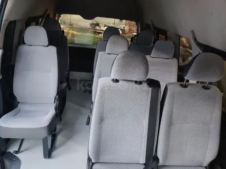 Toyota Hiace 2014 года за 13 000 000 тг. в Алматы – фото 9