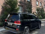 Toyota Land Cruiser 2017 года за 32 500 000 тг. в Петропавловск – фото 5
