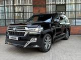 Toyota Land Cruiser 2017 годаүшін31 500 000 тг. в Астана