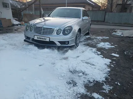 Mercedes-Benz E 320 2003 года за 5 800 000 тг. в Алматы – фото 4