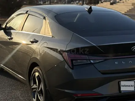 Hyundai Elantra 2022 года за 10 500 000 тг. в Атырау – фото 7