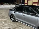 Volkswagen Passat 2014 года за 7 000 000 тг. в Актобе – фото 3