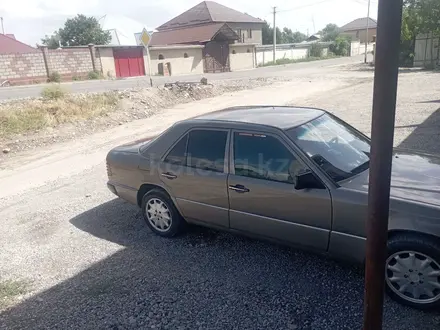 Mercedes-Benz E 230 1989 года за 950 000 тг. в Аксукент