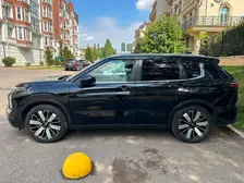 Mitsubishi Outlander, 2025