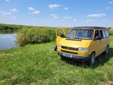 Volkswagen California 1991 года за 6 000 000 тг. в Астана