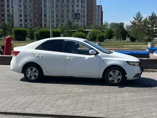 Kia Cerato, 2009