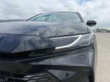 Toyota Camry Luxe 2026 года за 21 690 000 тг. в Актобе – фото 4