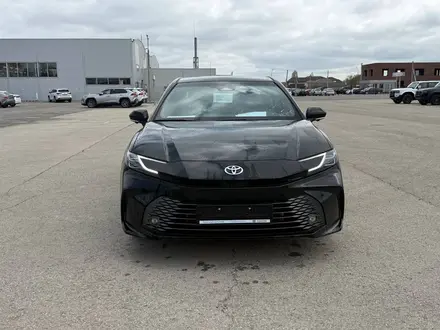 Toyota Camry Luxe 2026 года за 23 190 000 тг. в Актобе – фото 6