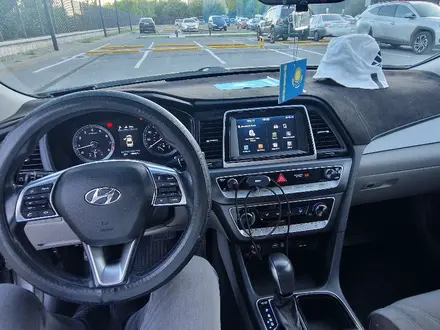 Hyundai Sonata 2017 года за 7 800 000 тг. в Шымкент – фото 9