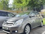 Toyota Corolla Verso 2004 года за 3 750 000 тг. в Алматы