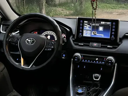 Toyota RAV4 2020 года за 14 500 000 тг. в Алматы – фото 10