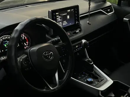 Toyota RAV4 2020 года за 14 500 000 тг. в Алматы – фото 12