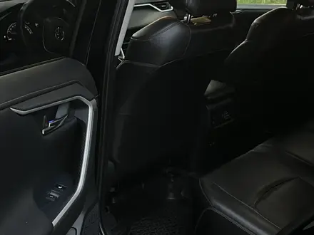 Toyota RAV4 2020 года за 14 500 000 тг. в Алматы – фото 15