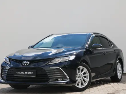 Toyota Camry Prestige 2023 года за 14 990 000 тг. в Астана