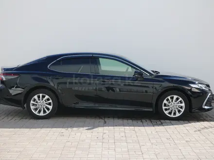 Toyota Camry Prestige 2023 года за 14 990 000 тг. в Астана – фото 6