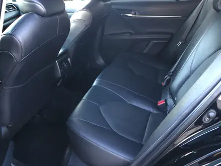 Toyota Camry Prestige 2023 года за 14 990 000 тг. в Астана – фото 11
