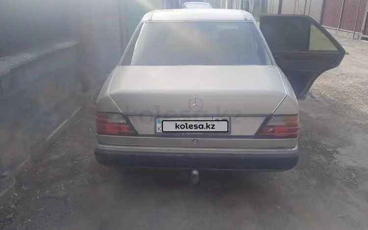 Mercedes-Benz E 230 1992 годаүшін1 250 000 тг. в Алматы