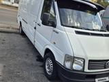 Volkswagen  LT 2005 года за 7 500 000 тг. в Жезказган – фото 2