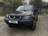 Honda CR-V 1998 годаүшін4 300 000 тг. в Алматы