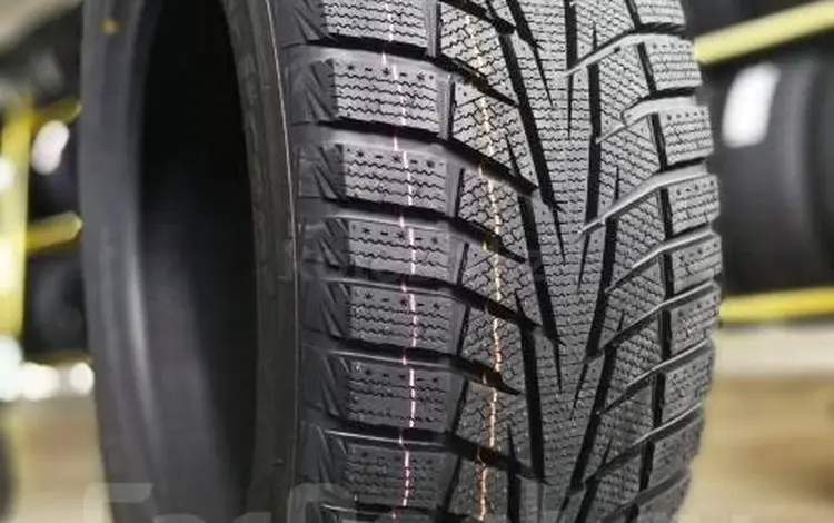 235/60R18 WiNter i* cept X 103T Hankook за 66 000 тг. в Алматы