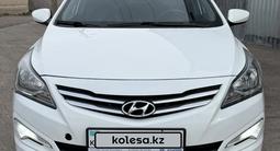 Hyundai Solaris 2015 годаүшін4 950 000 тг. в Караганда – фото 2
