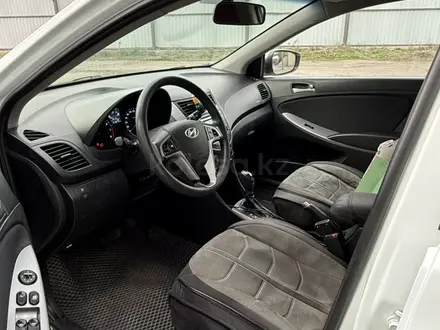 Hyundai Solaris 2015 года за 4 950 000 тг. в Караганда – фото 12