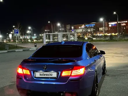 BMW 550 2014 года за 13 000 000 тг. в Костанай – фото 3