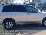 Toyota Highlander 2002 года за 6 400 000 тг. в Алматы – фото 2