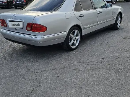 Mercedes-Benz E 280 1996 года за 2 400 000 тг. в Шымкент – фото 12