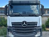 Mercedes-Benz  Actros 2018 года за 18 000 000 тг. в Темиртау – фото 2