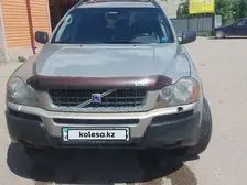 Volvo XC90, 2003