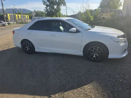 Toyota Camry 2013 года за 8 500 000 тг. в Усть-Каменогорск – фото 3