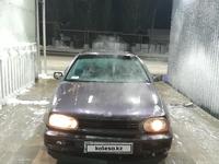 Volkswagen Golf 1993 годаfor800 000 тг. в Есик