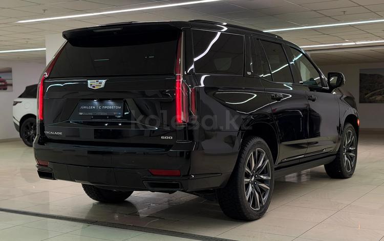 Cadillac Escalade — миниатюра 4